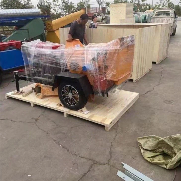 Mobile Wood Branches Chipping Machine